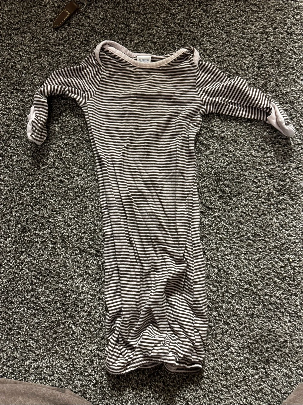 Source Unknown Black & White Striped Long Sleeve Bodysuit